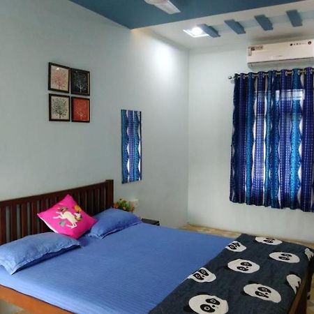 Anandi Villa Homestay Adhi Luaran gambar