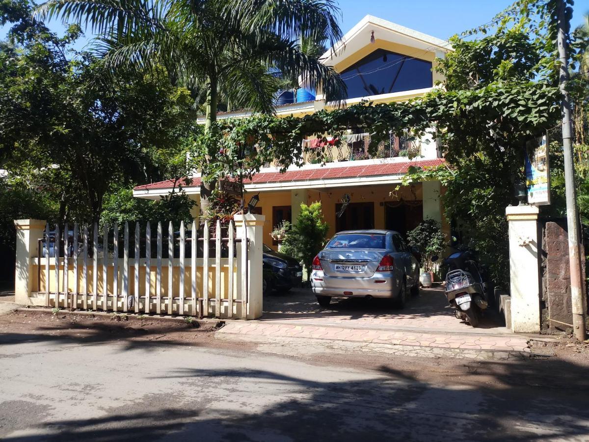 Anandi Villa Homestay Adhi Luaran gambar