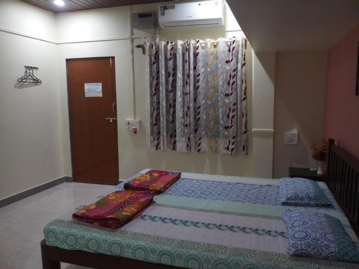 Anandi Villa Homestay Adhi Luaran gambar
