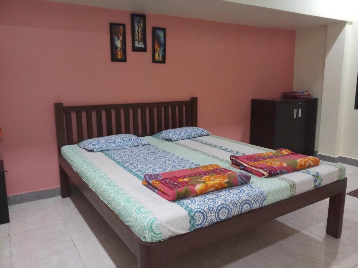 Anandi Villa Homestay Adhi Luaran gambar
